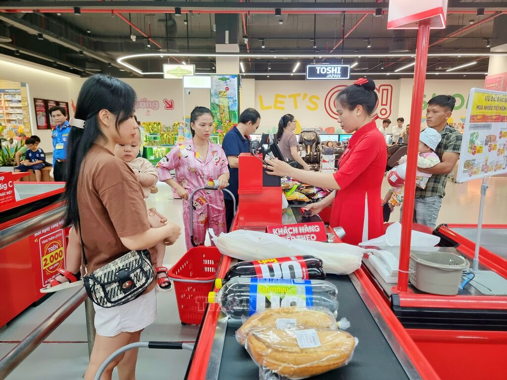 Ứng dụng công nghệ, đưa sản phẩm đặc thù, sản phẩm OCOP đi xa